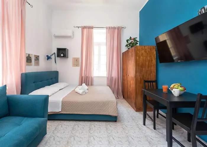 Palm Lll - Islander's Collection *